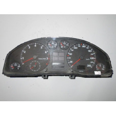 Audi A4 Kilometre Saati Gösterge Paneli 8D0919033M