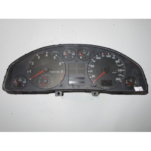 Audi A4 Kilometre Saati Gösterge Paneli 8D0919034C