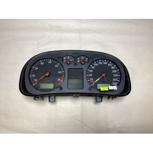 Volkswagen Bora Golf 4 Kilometre Saati Gösterge Paneli 1J0920826A