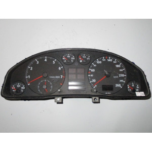 Audi A4 Kilometre Saati Gösterge Paneli 8D0919034CX