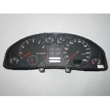 Audi A4 Kilometre Saati Gösterge Paneli 8D0919033G