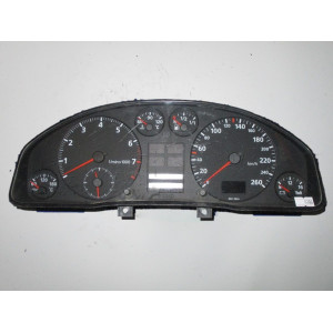 Audi A4 Kilometre Saati Gösterge Paneli 8D0919033G