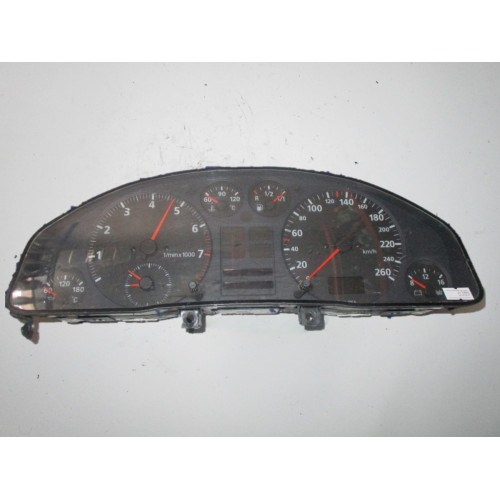Audi A4 Kilometre Saati Gösterge Paneli 8D0919034C