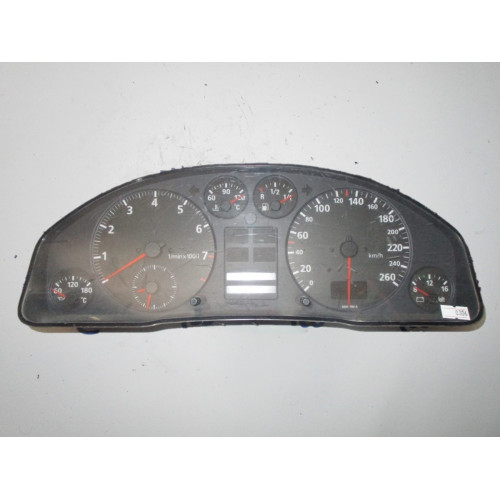 Audi A4 Kilometre Saati Gösterge Paneli 8D0919034C
