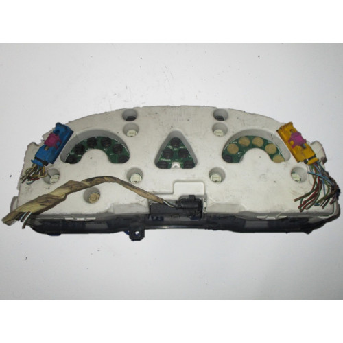 Audi A4 Kilometre Saati Gösterge Paneli 8D0919033L