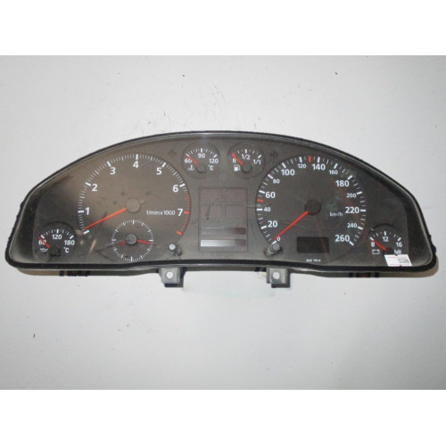 Audi A4 Kilometre Saati Gösterge Paneli 8D0919033CX