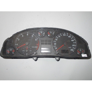 Audi A4 Kilometre Saati Gösterge Paneli 8D0919861J