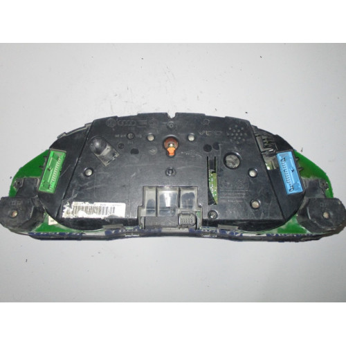 Audi A4 Kilometre Saati Gösterge Paneli 8D0919861J