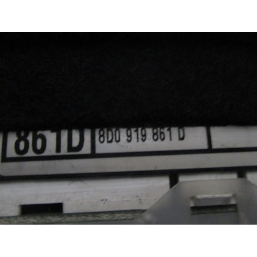 Audi A4 Kilometre Saati Gösterge Paneli 8D0919861D