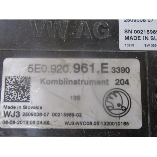 Skoda Octavia  MK3 1.6 TDI Kilometre Saati Gösterge Paneli 5E0920961E