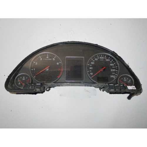 Audi A4 Kilometre Saati Gösterge Paneli 8E0920900H