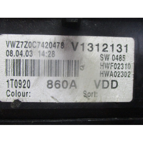 Volkswagen Touran Kilometre Saati Gösterge Paneli 1T0920860A