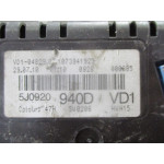 Skoda Fabia  1.6TDİ Kilometre Saati Gösterge Paneli 5J0920940D