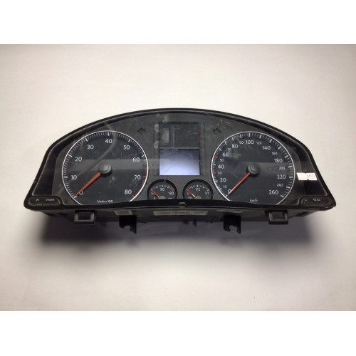 Z Volkswagen Golf 5 Kilometre Saati Gösterge Paneli 1K0920863A