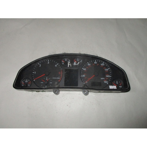 Audi A4 Dizel Kilometre Saati Gösterge Paneli 8D0919930H