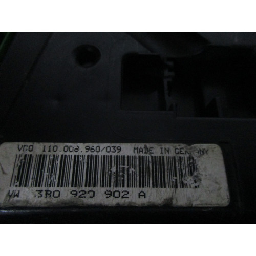 Volkswagen Passat Dizel Kilometre Saati Gösterge Paneli 3B0920902A