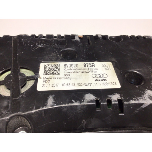 Audi Q2 A3 Kilometre Saati Gösterge Paneli 8V0920873R