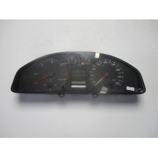 Audi A4 Kilometre Saati Gösterge Paneli 8D0919861F
