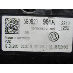 Volkswagen Golf Kilometre Saati Gösterge Paneli 5G0920961A