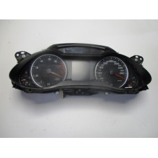 Audi A4 Kilometre Saati Gösterge Paneli 8K0920930A