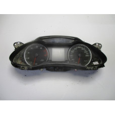 Audi A4 Kilometre Saati Gösterge Paneli 8K0920930A