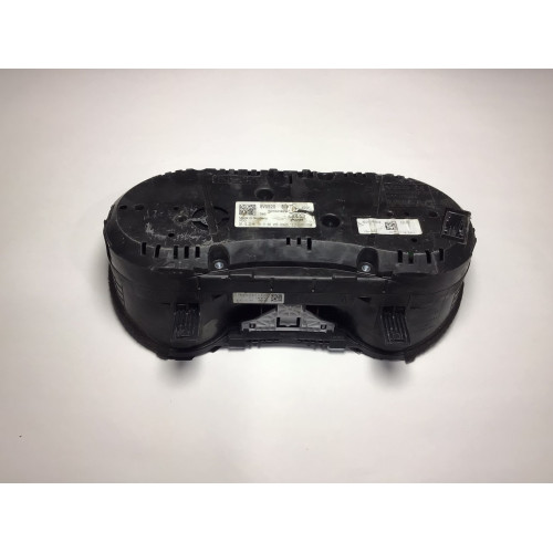 Audi A3 RS3 Kilometre Saati Gösterge Paneli 8V0920871