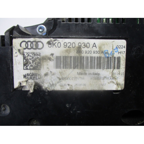 Audi A4 Kilometre Saati Gösterge Paneli 8K0920930A