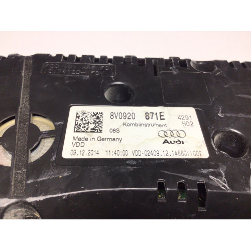 Audi A3 Kilometre Saati Gösterge Paneli 8V0920871E