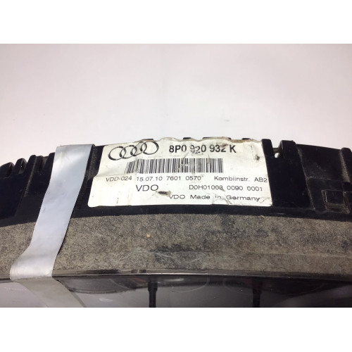 Audi A3 Benzinli Kilometre Saati Gösterge Paneli 8P0920932K