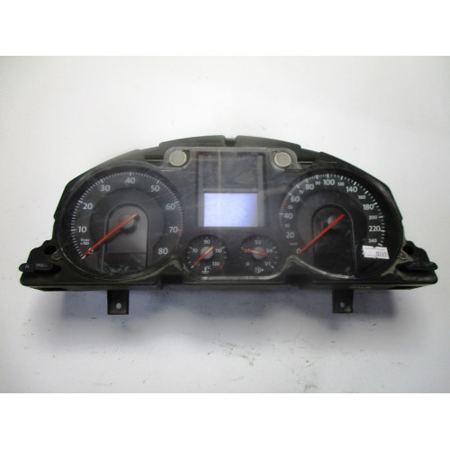 Volkswagen Passat Kilometre Saati Gösterge Paneli A2C53194181
