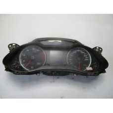 Audi A4 Kilometre Saati Gösterge Paneli 8K0920930A