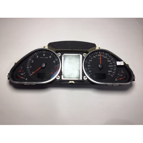 Audi Q7 Kilometre Saati Gösterge Paneli 4L0920900K