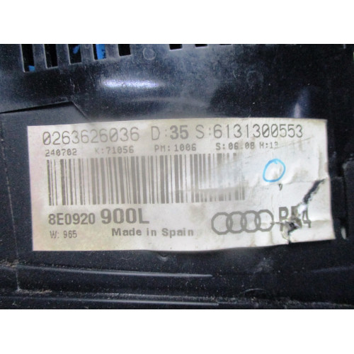 Audi A4 Kilometre Saati Gösterge Paneli 8E0920900L
