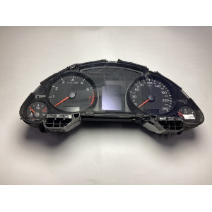 Audi A4 1.8 Gösterge Paneli Kilometre Saati 8h0920900P 0263642056