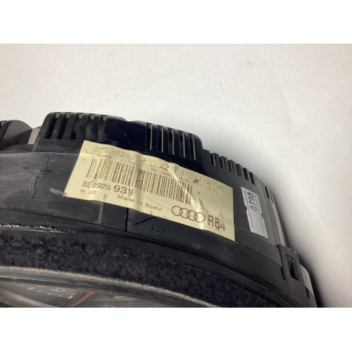 Audi A4 Kilometre Saati Gösterge Paneli 8E0920931 0263626150