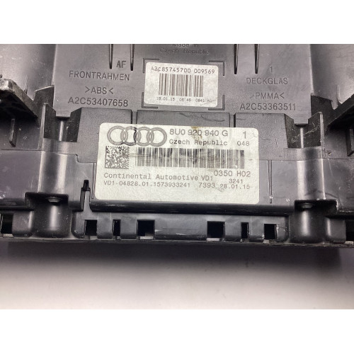 Audi Q3 1.4 TSI Gösterge Paneli Kilometre Saati 8U0920940G