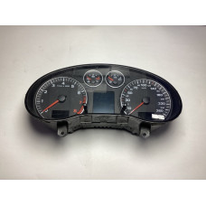 Audi A3 Kilometre Saati Gösterge Paneli 8P0920931F