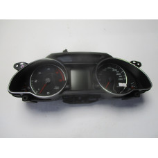 Audi A5 Kilometre Saati Gösterge Paneli 8T0920931M