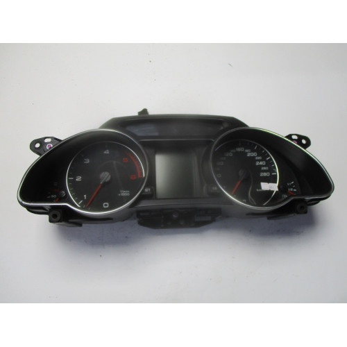 Audi A5 Kilometre Saati Gösterge Paneli 8T0920931M