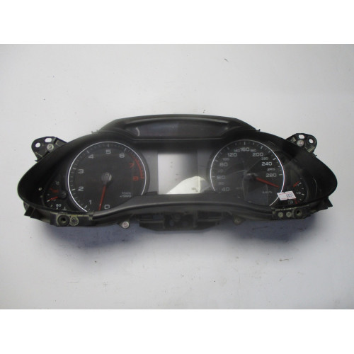 Audi A4 Kilometre Saati Gösterge Paneli 8K0920930B