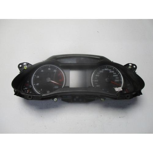 Audi A4 Kilometre Saati Gösterge Paneli 8K0920930B