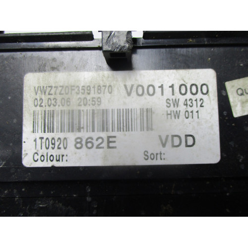 Volkswagen Tauran Kilometre Saati Gösterge Paneli 1T0920862E
