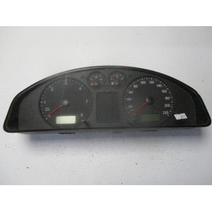 Volkswagen Transporter Kilometre Saati Gösterge Paneli 88311346
