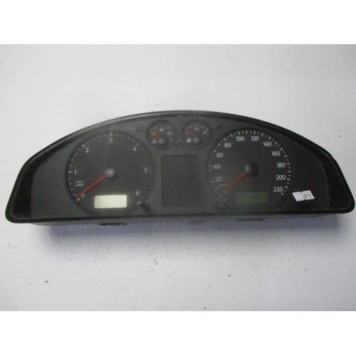 Volkswagen Transporter Kilometre Saati Gösterge Paneli 88311346