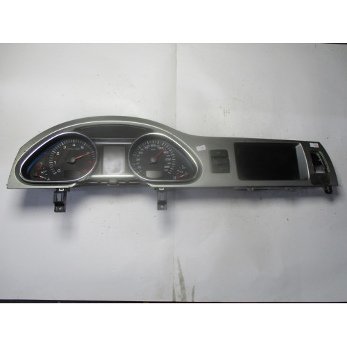 Audi Q7 Kilometre Saati Gösterge Paneli 4L0920930S