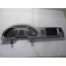 Audi Q7 Kilometre Saati Gösterge Paneli 4L0920931C