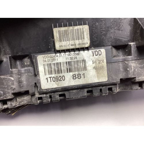 Volkswagen Touran Kilometre Saati Gösterge Paneli 1T0920881