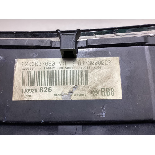 Volkswagen Bora Golf 4 Kilometre Saati Gösterge Paneli 1J0920826