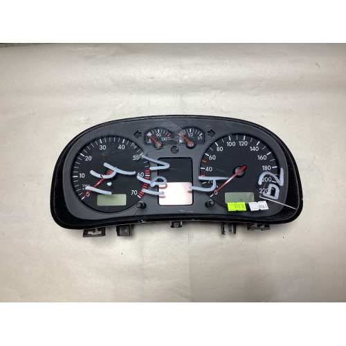 Volkswagen Bora Golf 4 Kilometre Saati Gösterge Paneli 1J0920826