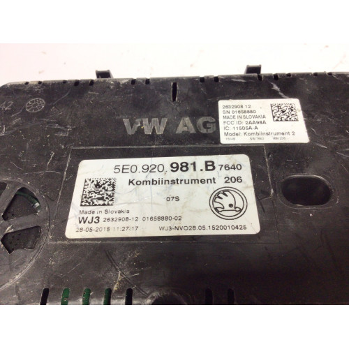 Skoda Octavia 2 TDI Kilometre Saati Gösterge Paneli 5E0920981B
